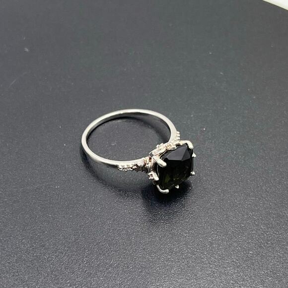 FJ Fragrant Jewels Sterling Silver
Collectors Wicked Fairy Green Ring 9.25 New - Picture 7 of 7